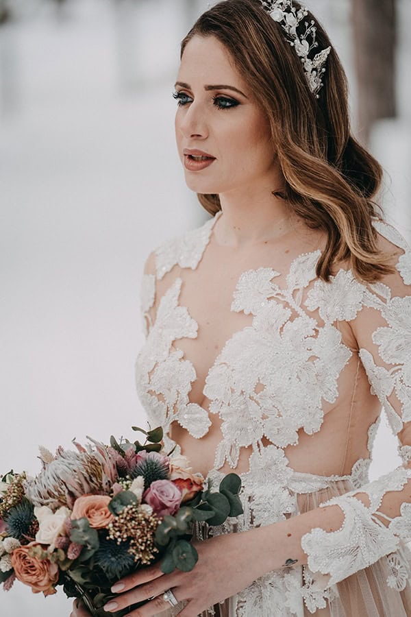 beautiful-winter-wedding-larnaca-warm-hues_10
