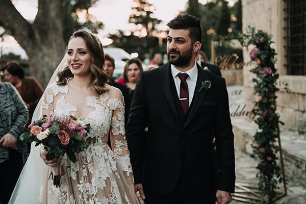beautiful-winter-wedding-larnaca-warm-hues_16x