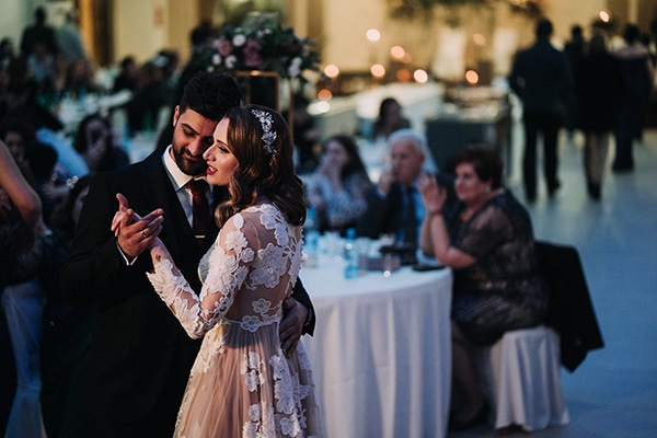 beautiful-winter-wedding-larnaca-warm-hues_23