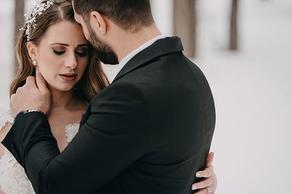 beautiful-winter-wedding-larnaca-warm-hues_26