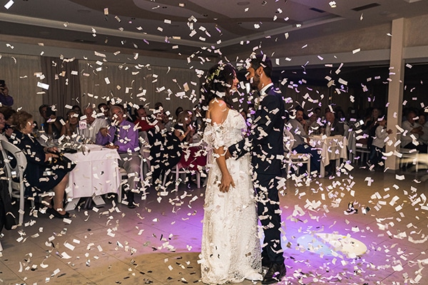 bohemian-fall-wedding-santorini_40