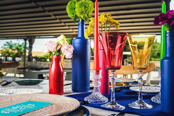 colorful-wedding-styled-shoot-gorgeous-florals_09x