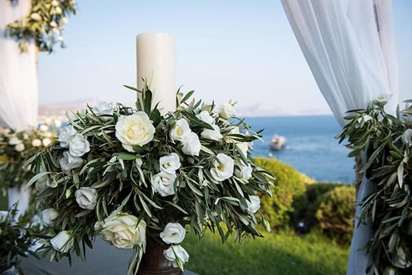 Στολισμός λαμπάδας γάμου με ελιά