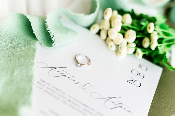 elegant-summer-wedding-nicosia-white-green-hues_02x