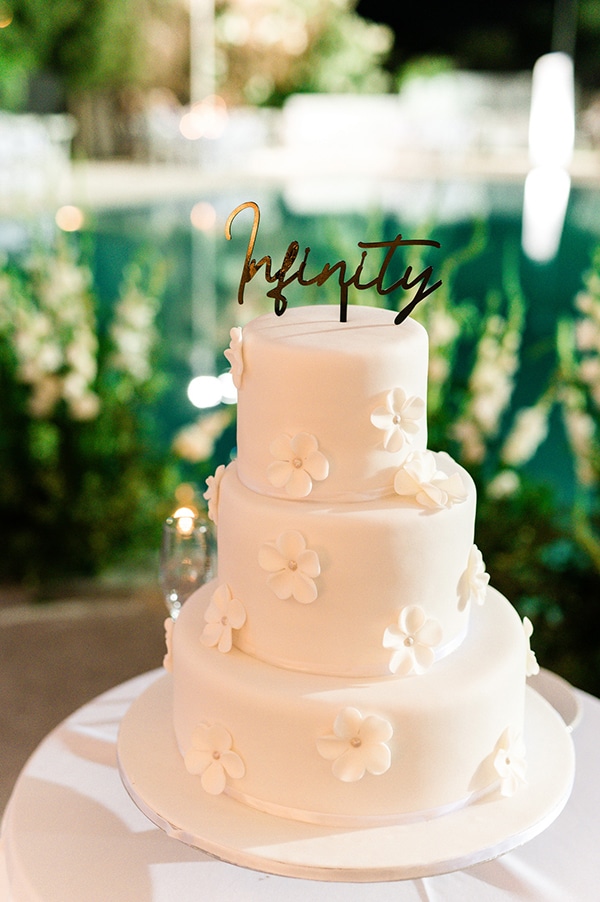 elegant-summer-wedding-nicosia-white-green-hues_29