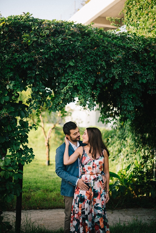 outdoor-pretty-prewedding-photo-session_03x