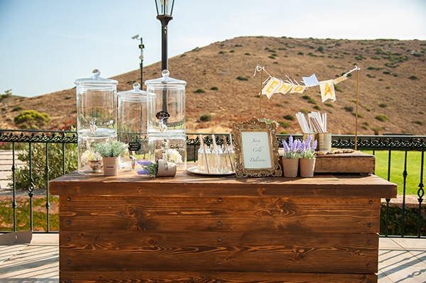 outdoor-summer-wedding-athens-most-romantic-details_12