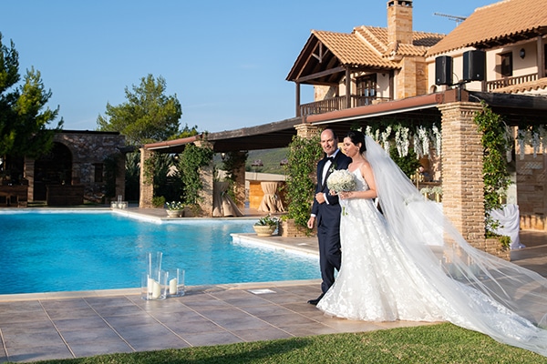 outdoor-summer-wedding-athens-most-romantic-details_16