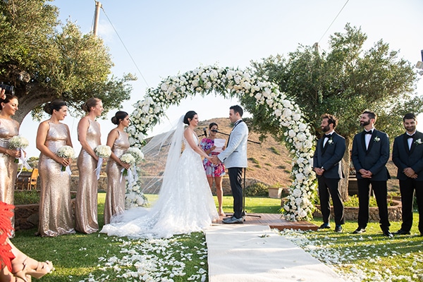 outdoor-summer-wedding-athens-most-romantic-details_19