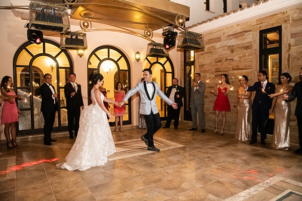 outdoor-summer-wedding-athens-most-romantic-details_31