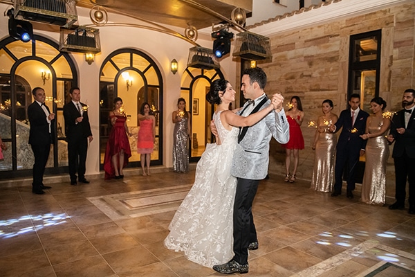 outdoor-summer-wedding-athens-most-romantic-details_32