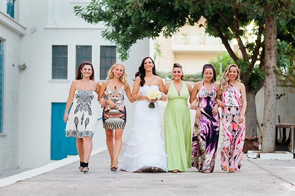 romantic-wedding-ble-azure-navy-blue-white-hues_02x