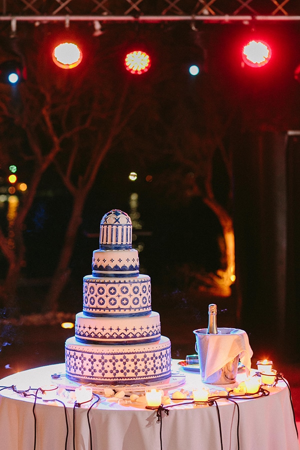 romantic-wedding-ble-azure-navy-blue-white-hues_11