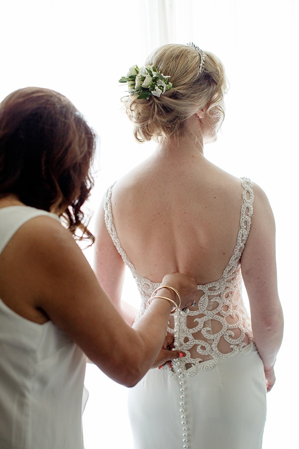 romantic-wedding-corfu-dusty-blue-hues-elegant-touches_06