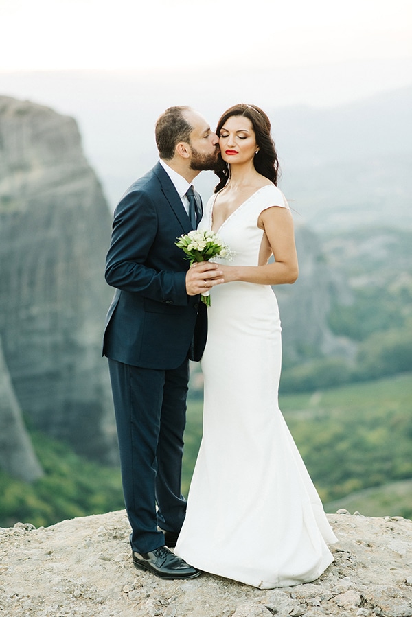 stunning-next-day-shoot-beautiful-meteora_02x