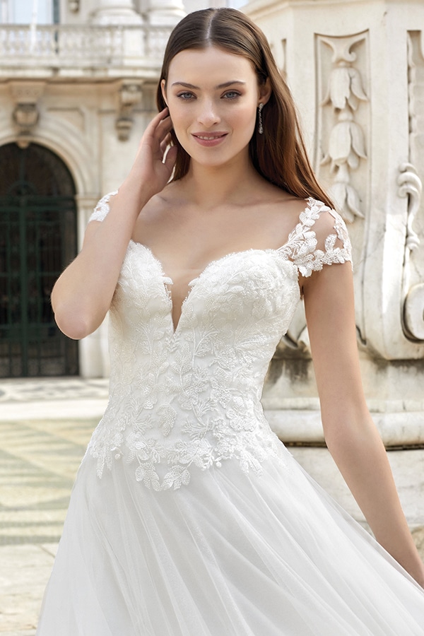 stuunning-wedding-dresses-stylish-bridal-look_08x