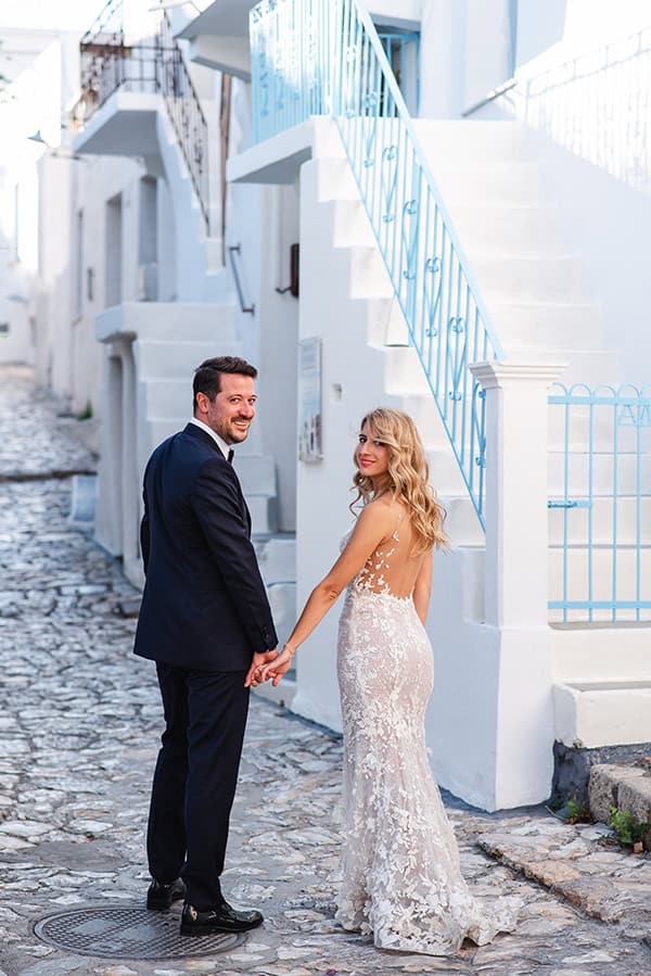 beautiful-summer-wedding-athens-romantic-florals_01