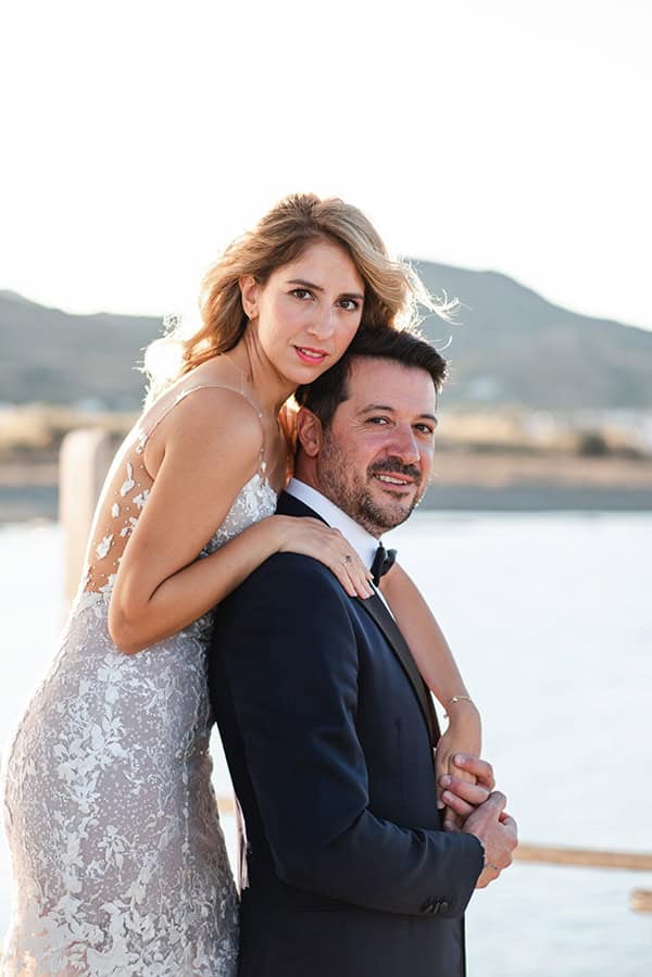 beautiful-summer-wedding-athens-romantic-florals_21x