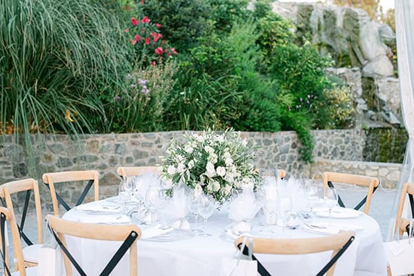 beautiful-summer-wedding-nicosia-olive-leaves-white-roses_17