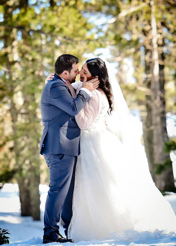 beautiful-winter-wedding-larnaca-burgundy-hues_01x