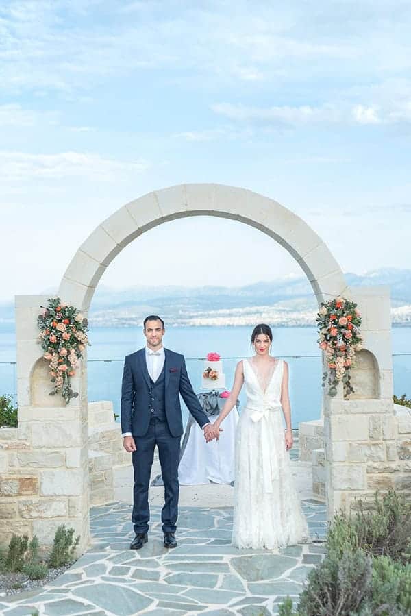 dreamy-greek-seafoam-inspired-styled-shoot-magical-view_11