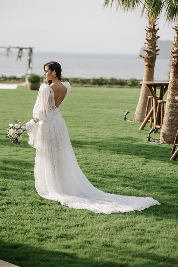 fairytale-garden-wedding-inspired-styled-shoot_01x