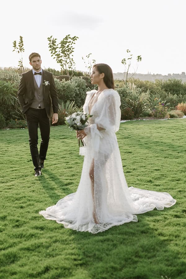 fairytale-garden-wedding-inspired-styled-shoot_02x