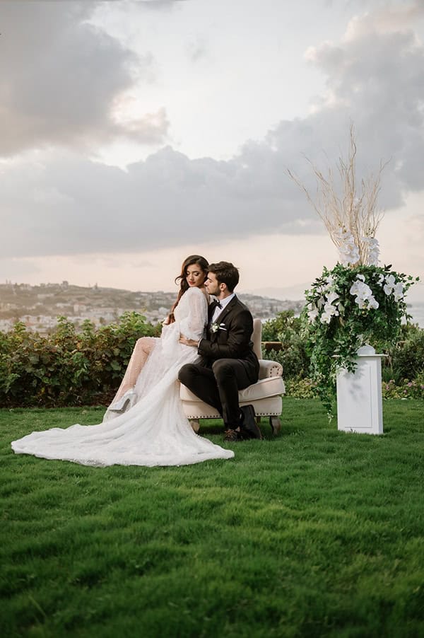 fairytale-garden-wedding-inspired-styled-shoot_07