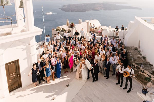 glamorous-summer-wedding-santorini-pastel-hues_14