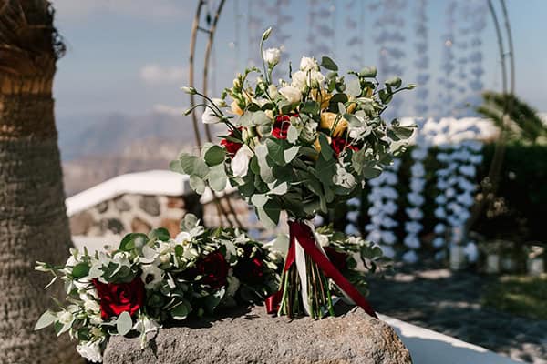 montern-elegant-wedding-santorini-inspiring-wedding-decoration-ideas_16x
