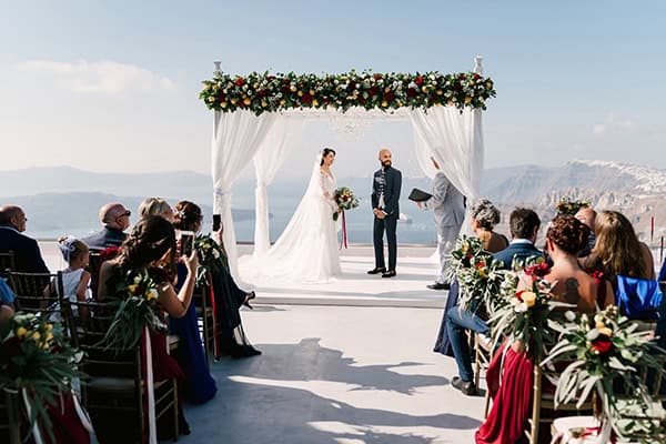 montern-elegant-wedding-santorini-inspiring-wedding-decoration-ideas_26
