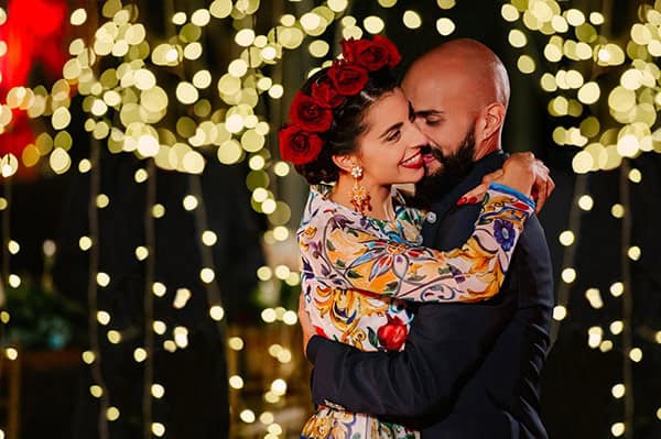 montern-elegant-wedding-santorini-inspiring-wedding-decoration-ideas_47