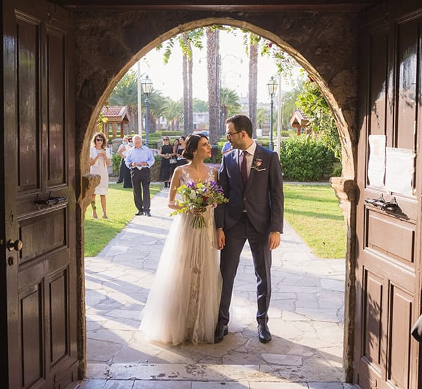 romantic-fall-wedding-nicosia-llilac-touches_14