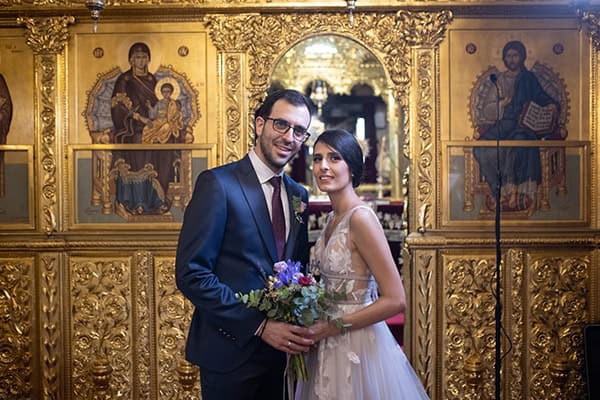 romantic-fall-wedding-nicosia-llilac-touches_16x