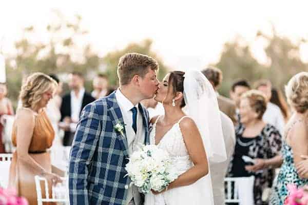 romantic-summer-wedding-paros-bugambilia-blue-details_18