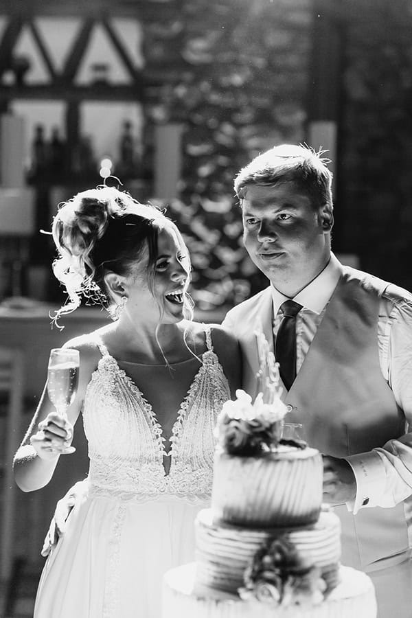 romantic-summer-wedding-paros-bugambilia-blue-details_29