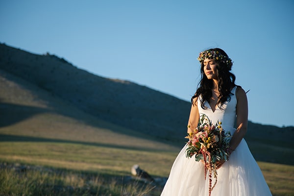 rustic-summer-wedding-thessaloniki-beautiful-floral-design_02x