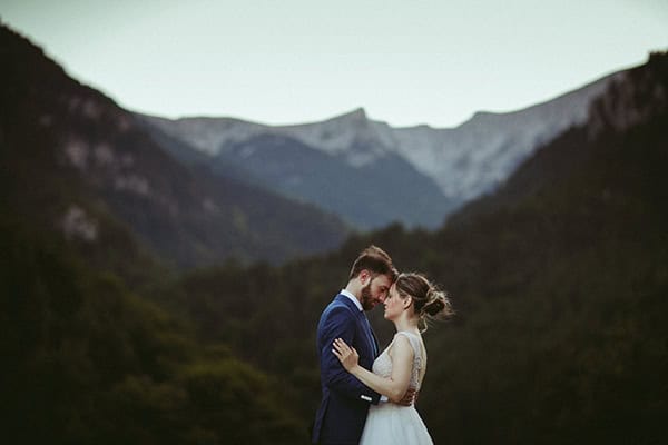 stunning-summer-wedding-estate-sea-view-most-romantic-atmosphere_01x