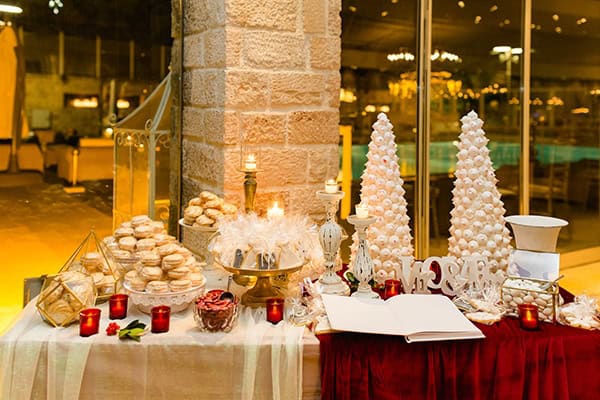 stunning-winter-wedding-festive-mood_19