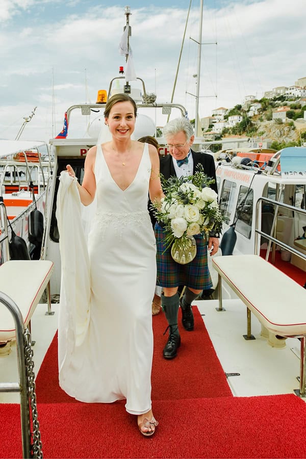 summer-wedding-hydra-most-romantic-details_23