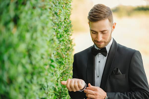 summer-wedding-rhodes-coral-fuchsia-details_13x