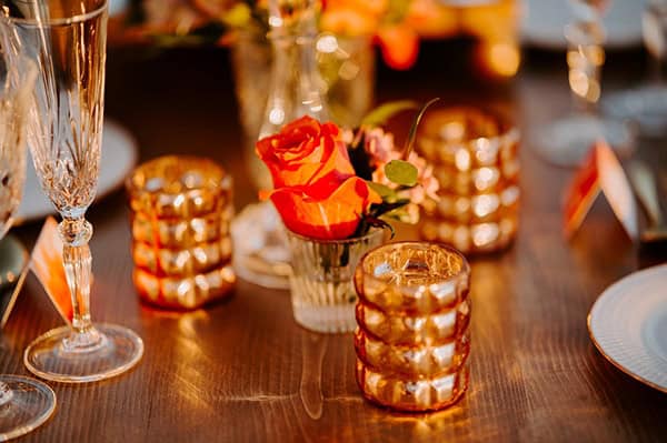 dreamy-elopement-mykonos-beautiful-coral-peonies_20