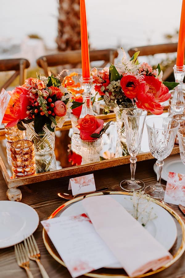 dreamy-elopement-mykonos-beautiful-coral-peonies_21