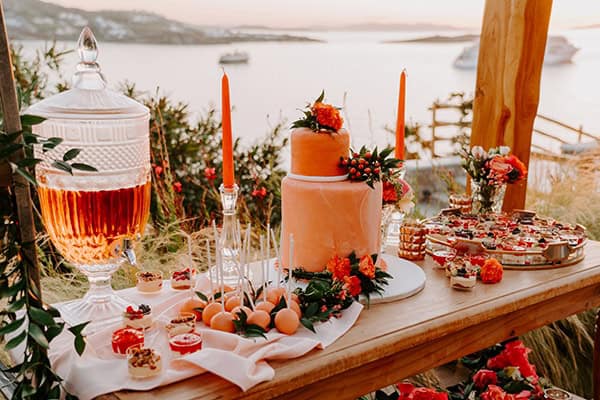 dreamy-elopement-mykonos-beautiful-coral-peonies_24