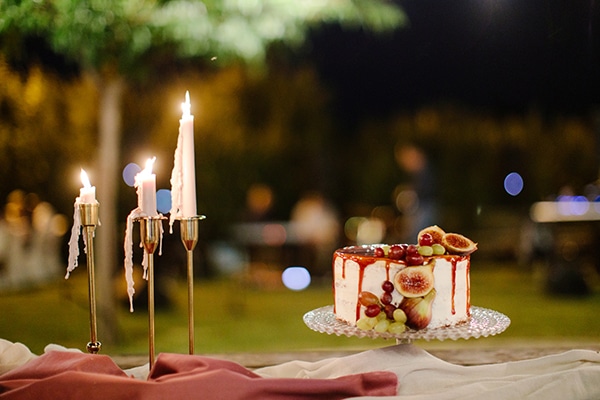 outdoor-fall-wedding-vivid-colors-rustic-details_15