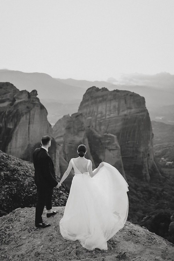 romantic-day-after-shoot-meteora_06x
