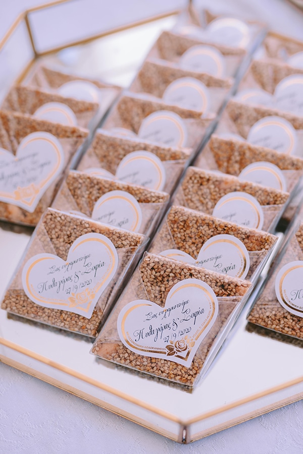 romantic-fall-wedding-athens-pastel-hues_03