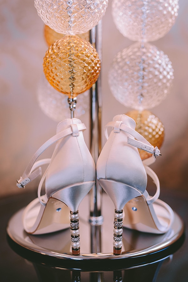 romantic-fall-wedding-athens-pastel-hues_07