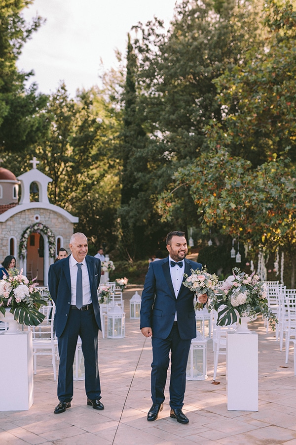 romantic-fall-wedding-athens-pastel-hues_25