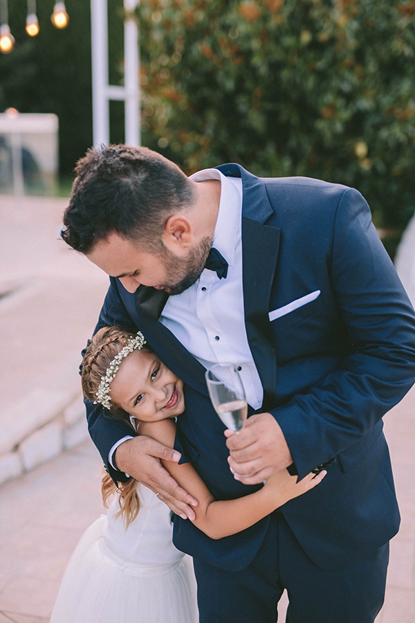 romantic-fall-wedding-athens-pastel-hues_44w